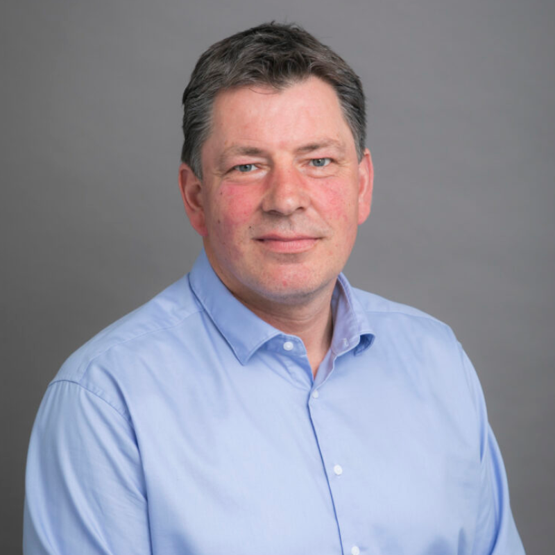  J�rg Heinrich Siemke